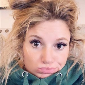 Meet your Posher, Kindra